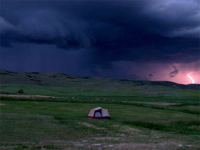 unsafe spot for camping in thunderstorm