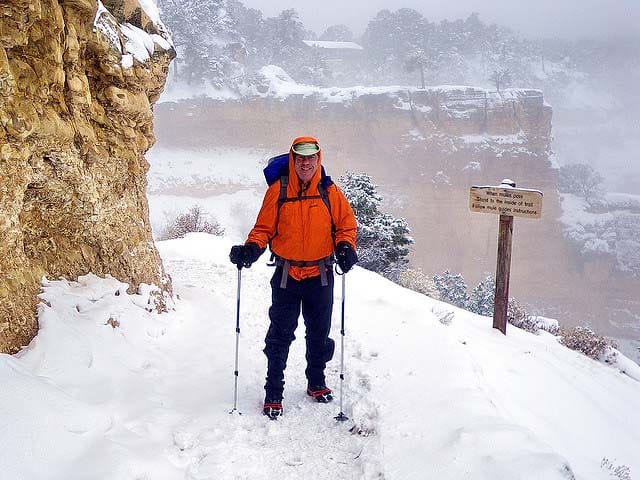 hiking gloves in very cold weather