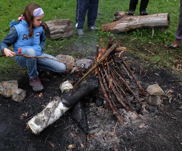 a-frame fire lay