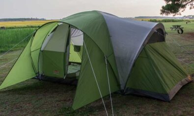 how big family tent