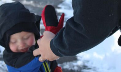 waterproof toddler mittens which actually stay on